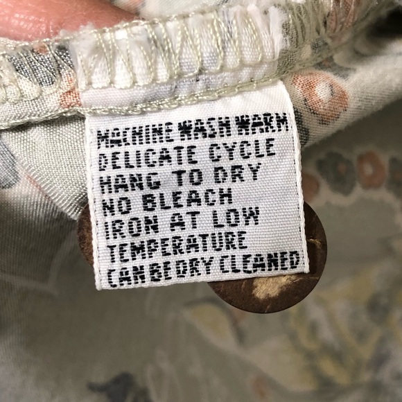 Vintage Tommy Bahama Hawaiian Shirt Short Sleeve Button Up Palm Trees Floral - Picture 11 of 15